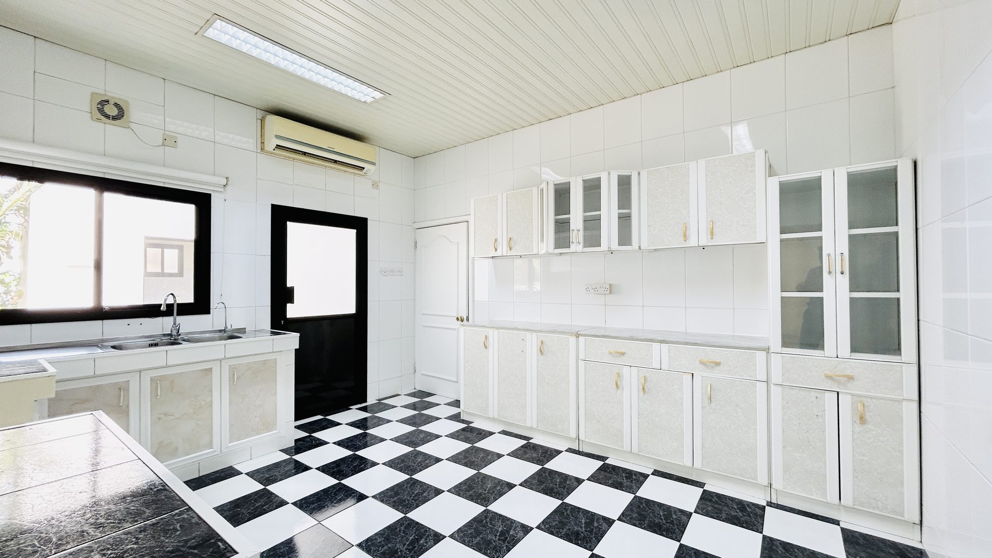 Three-Bedroom Semi-Furnished Villa with Pool Access
