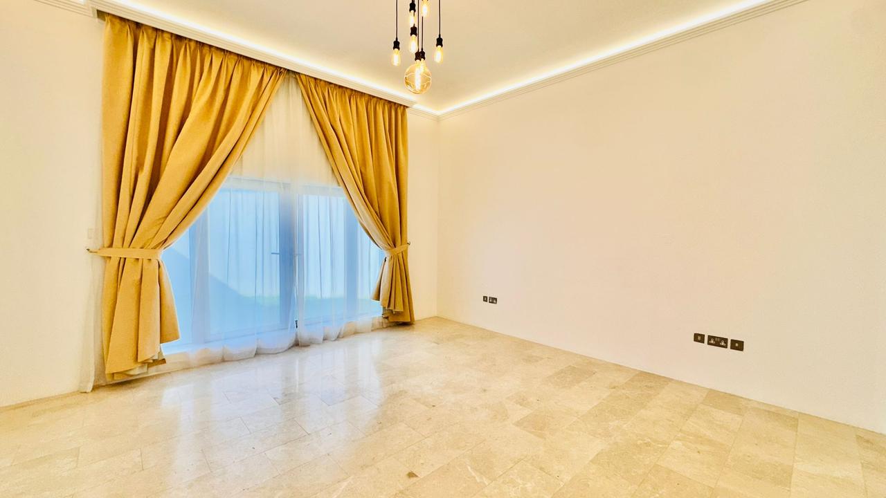 Three-Bedroom Villa with Pool and Garden