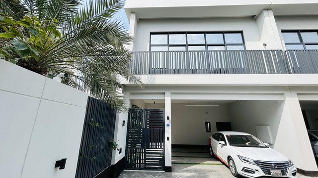 Four-Bedroom Villa with Private Pool and Gym