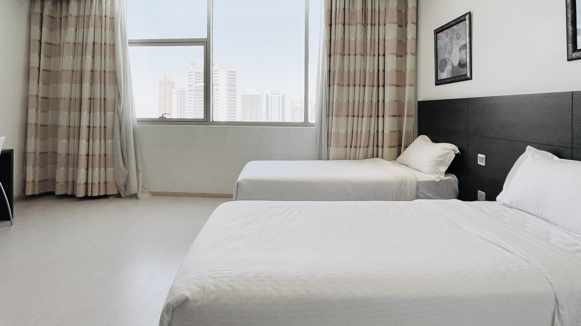 Two-Bedroom Apartment with Pool and Gym