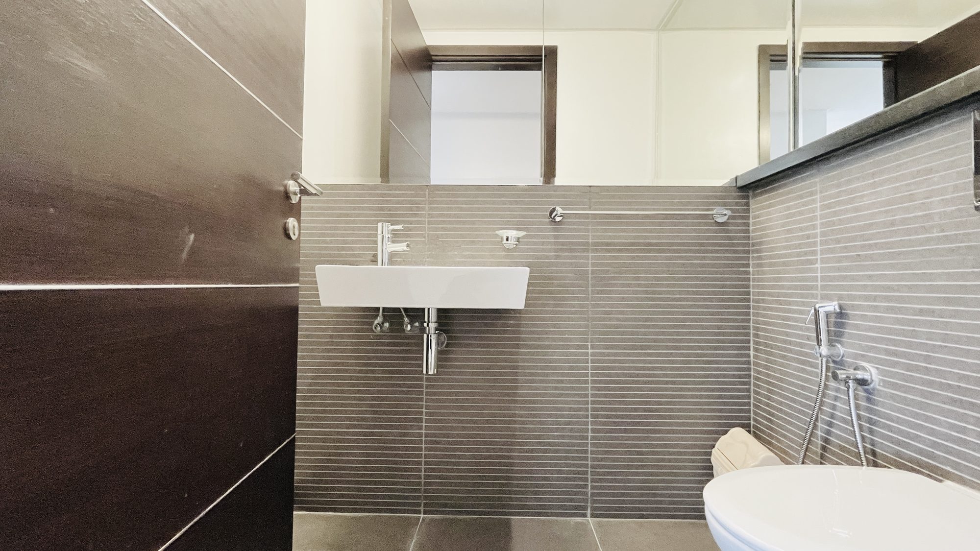 Three-Bedroom Apartment with Four Bathrooms