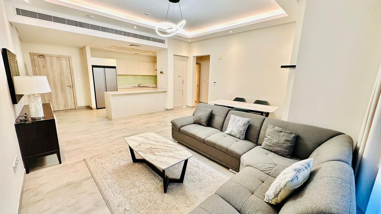 2 Bedroom Apartment with Pool and Gym Access