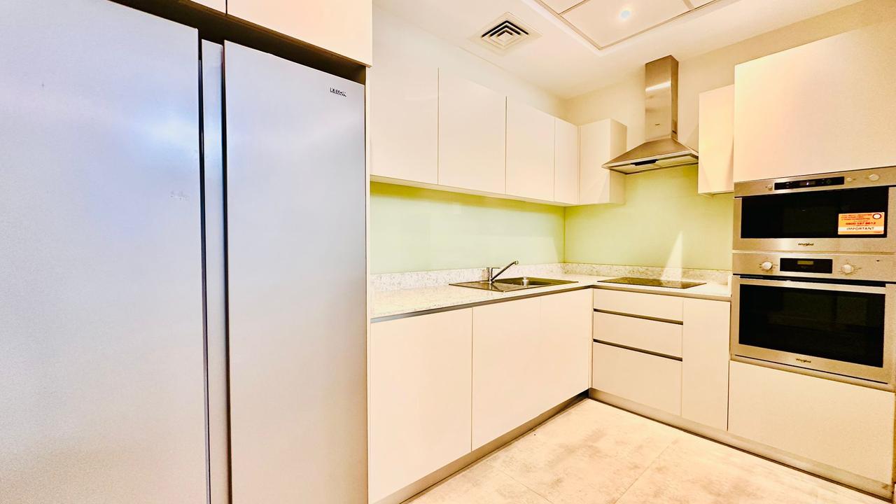 2 Bedroom Apartment with Pool and Gym Access
