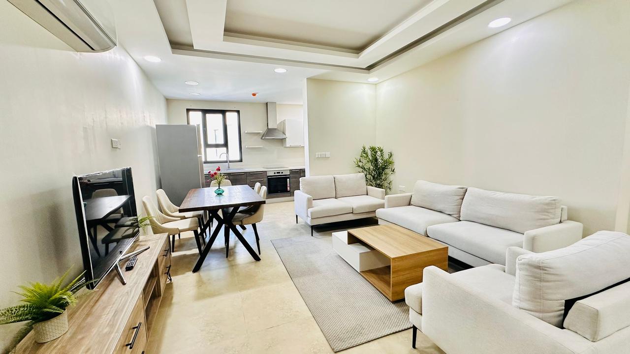Three Bedroom Apartment, 160sqm, Central A/C
