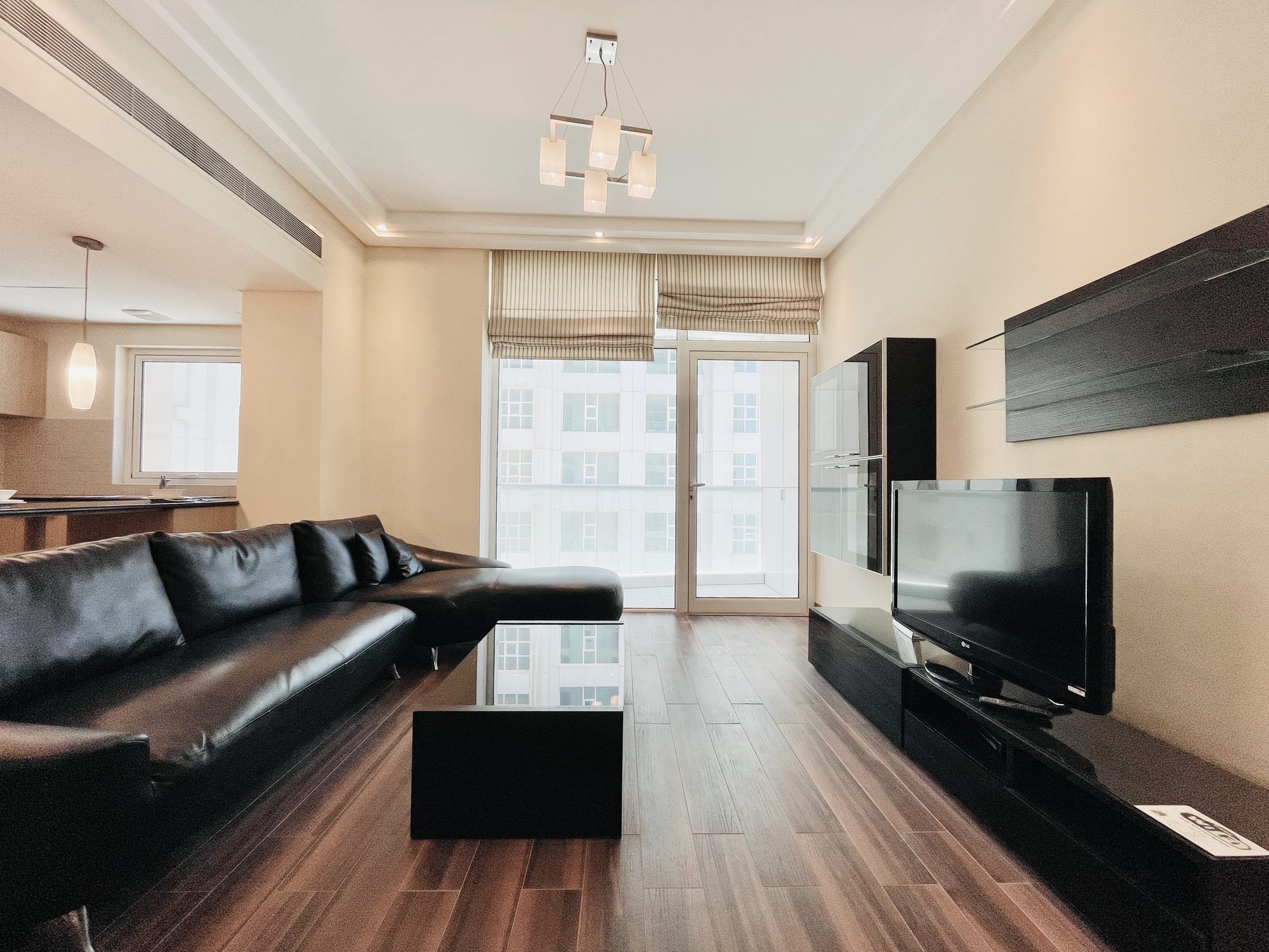 Two-Bedroom Apartment with Pool and Gym Access