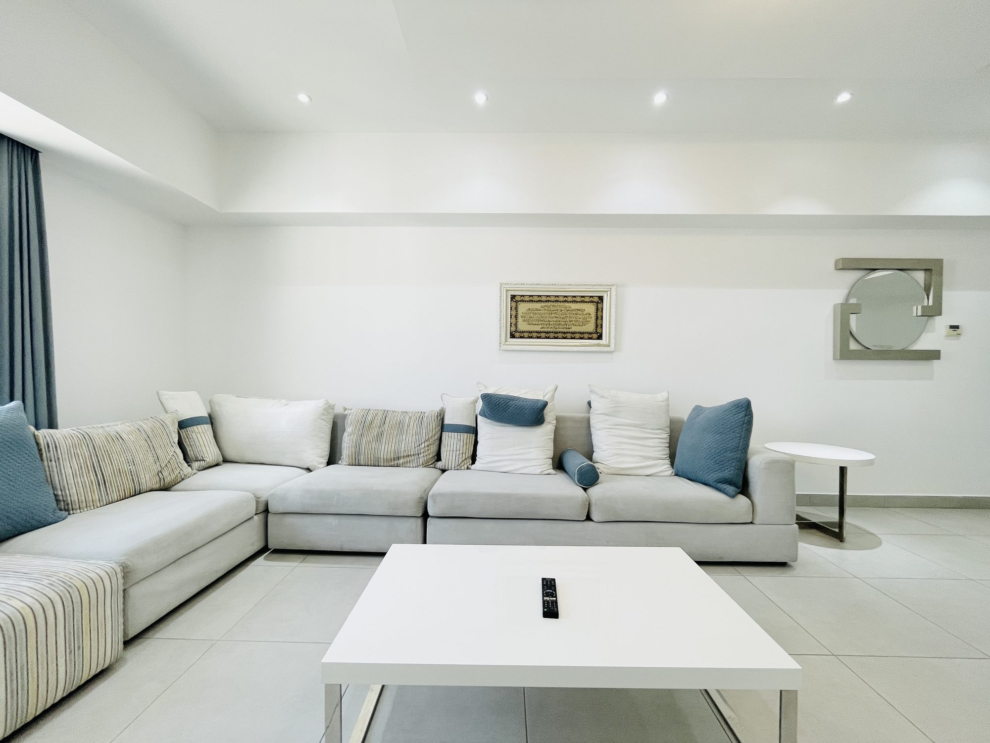 Two-Bedroom Apartment with Balcony and Pool