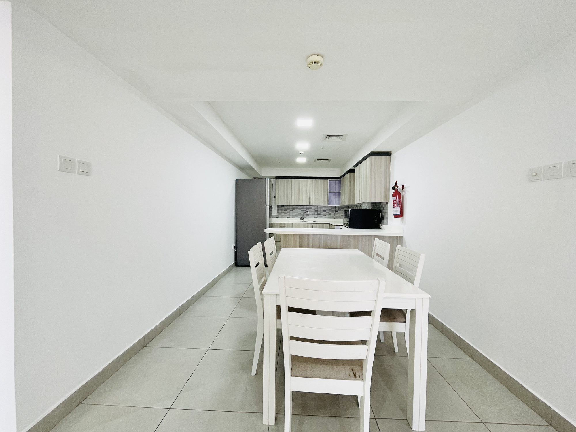 Two-Bedroom Apartment with Balcony and Pool