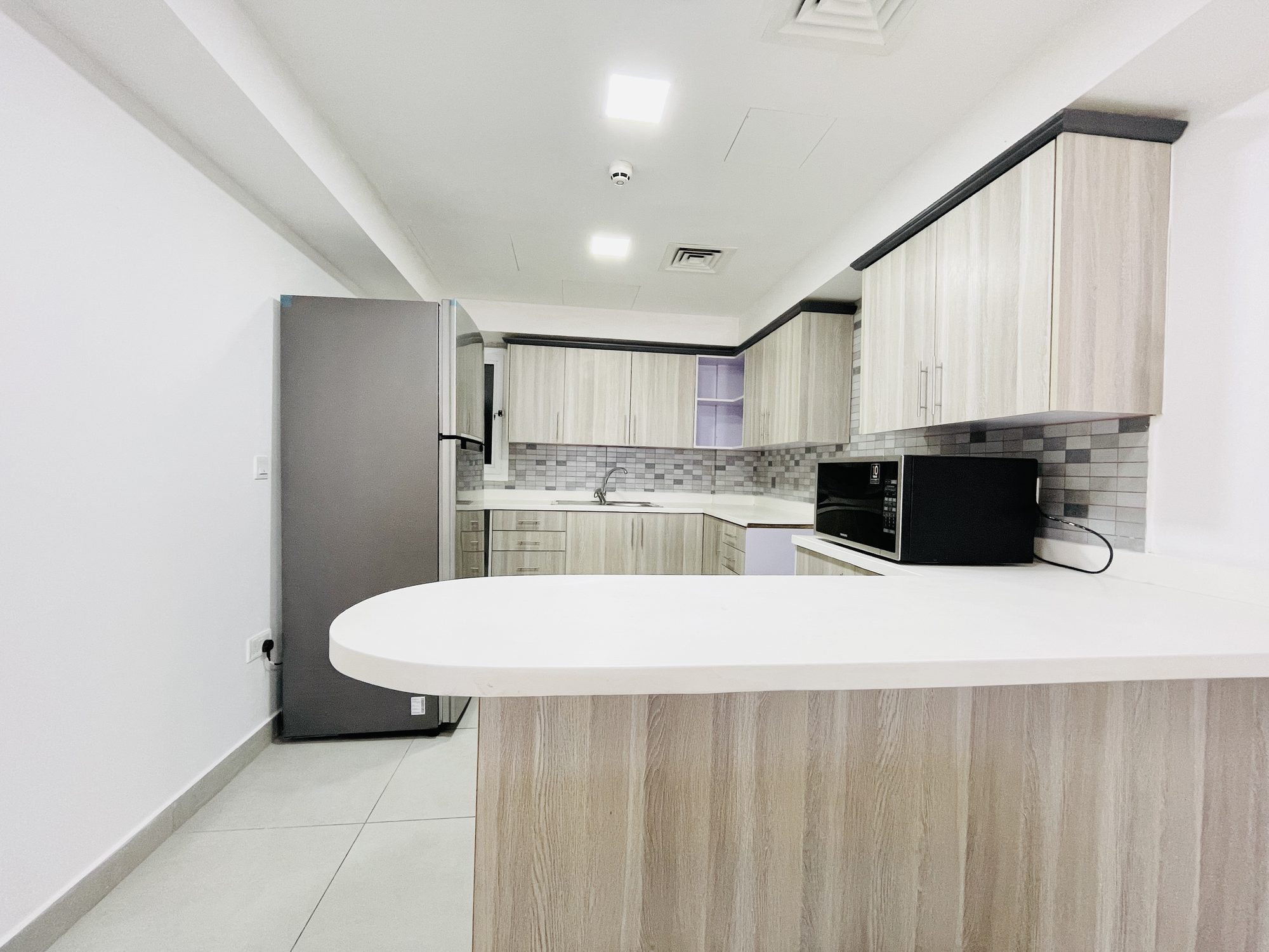 Two-Bedroom Apartment with Balcony and Pool