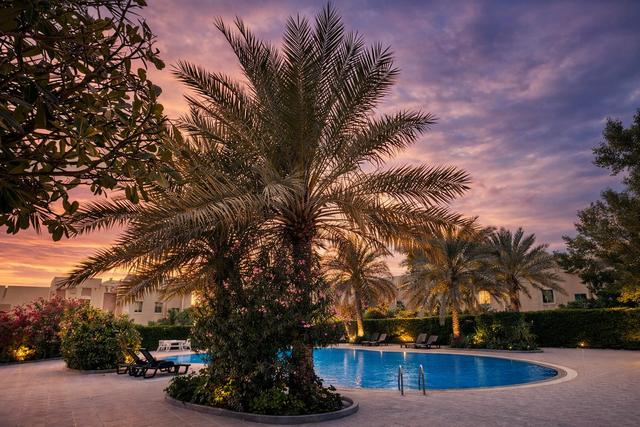 5-Bedroom Villa with Private Garden in Saar