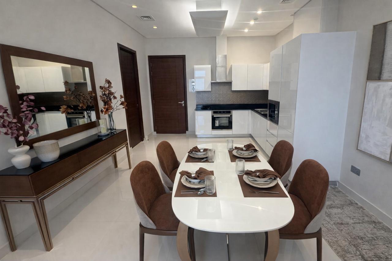 One-Bedroom Apartment with Dual Bathrooms