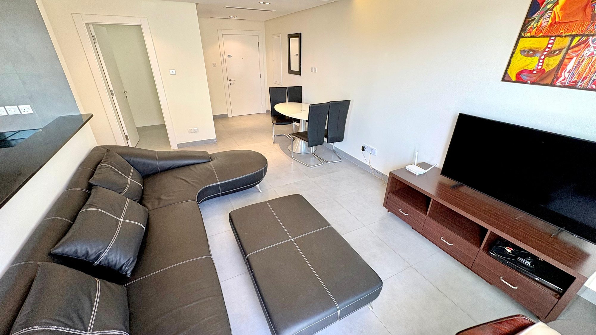 One-Bedroom Apartment with Balcony and Pool