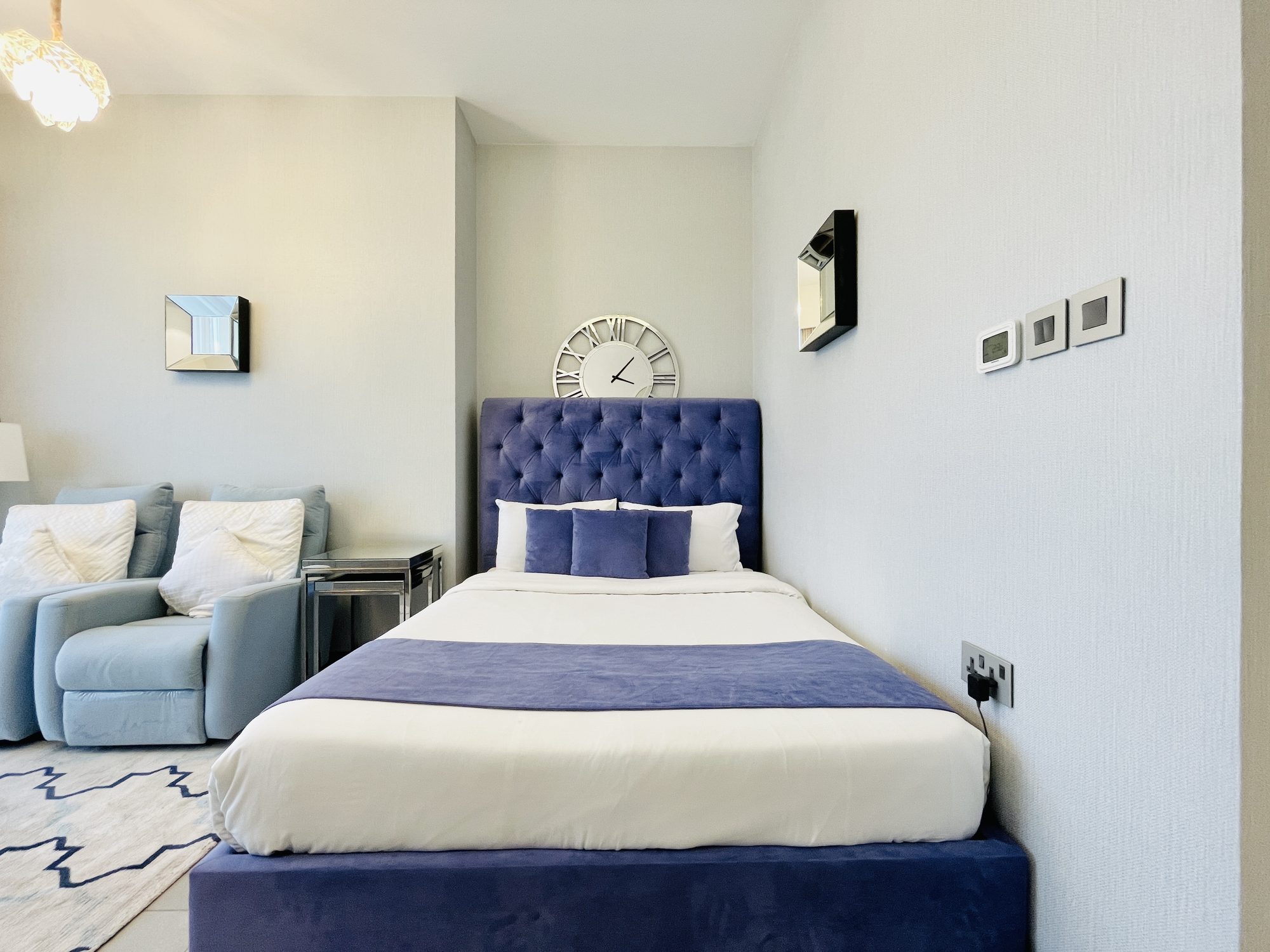 Fully-Furnished Studio Apartment with Parking