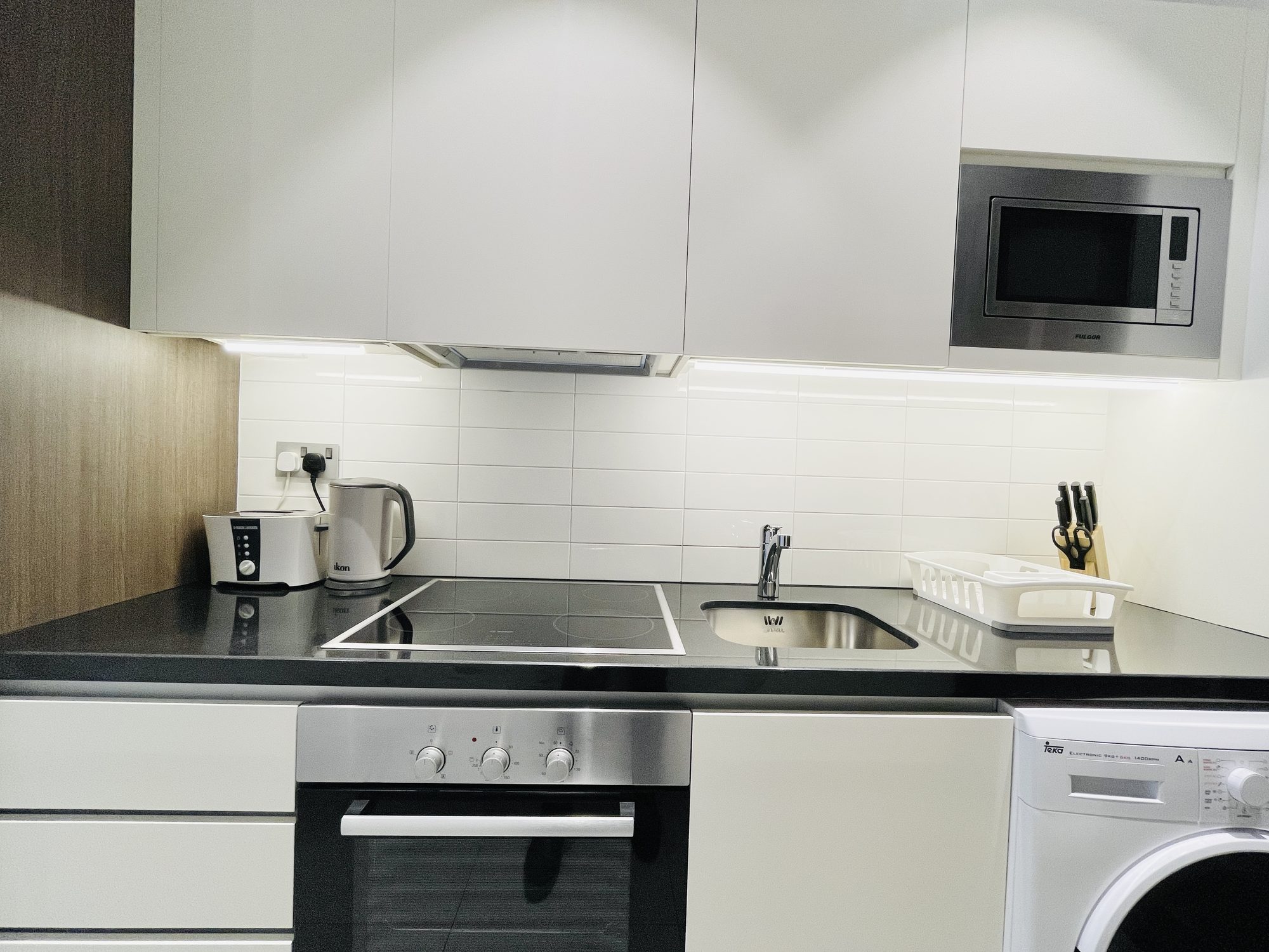 Fully-Furnished Studio Apartment with Parking