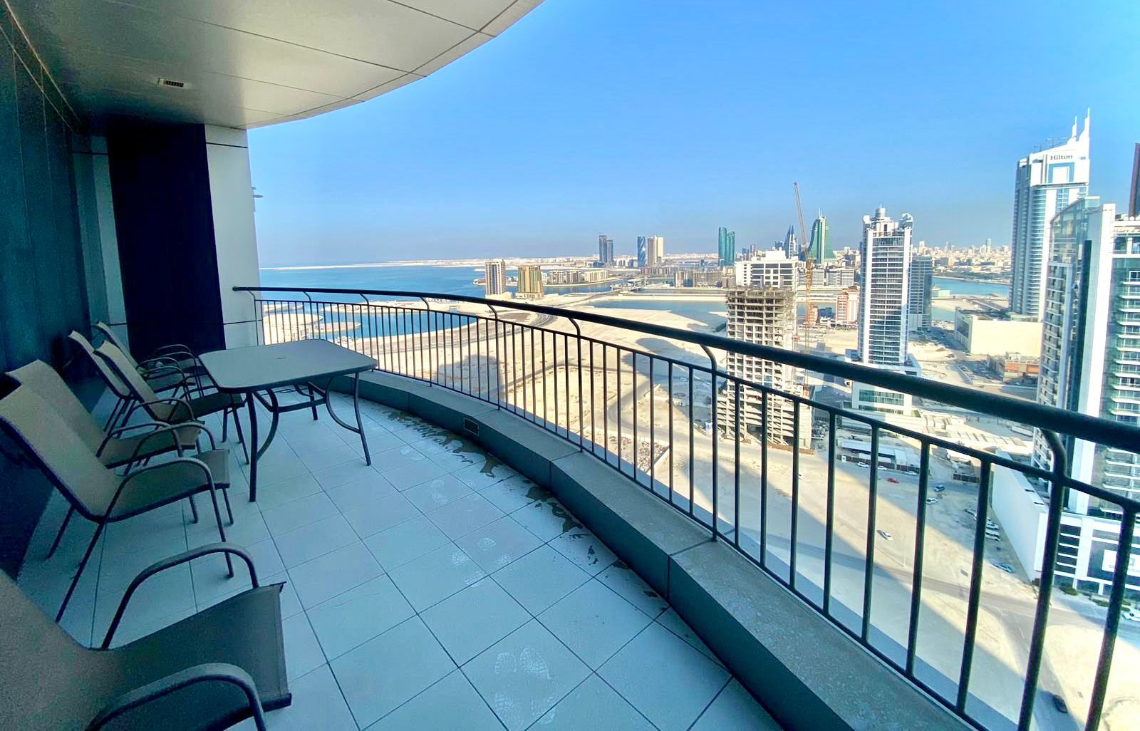 Two-Bedroom Apartment with Pool and Gym
