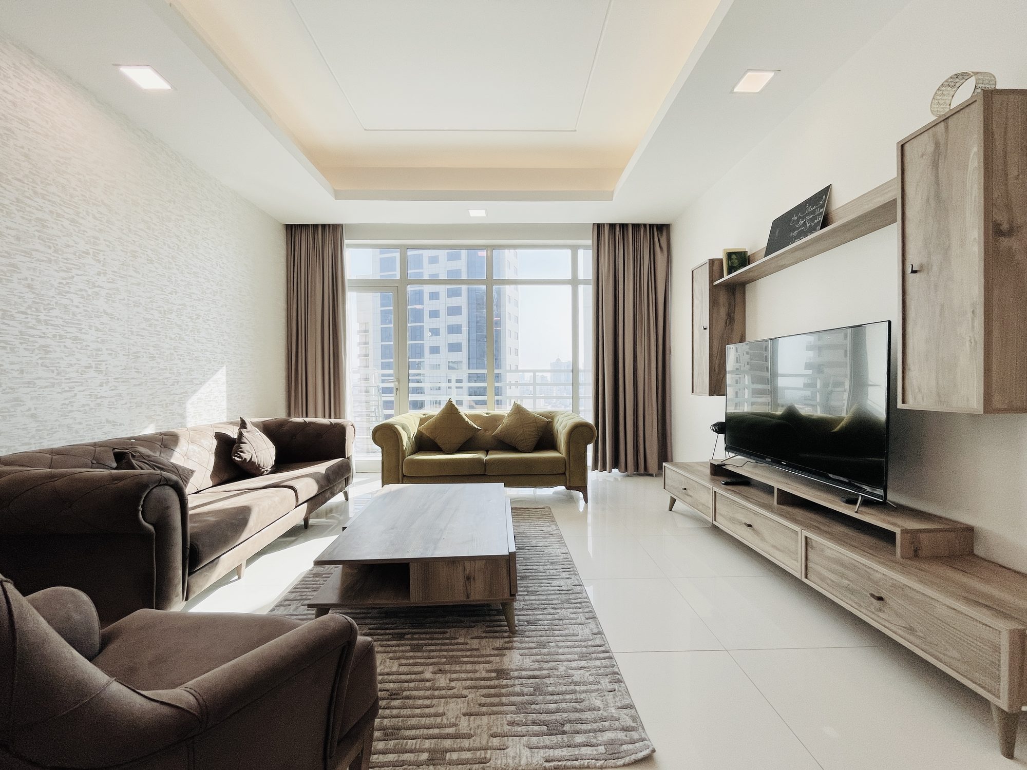 Two-Bedroom Apartment with Three Bathrooms
