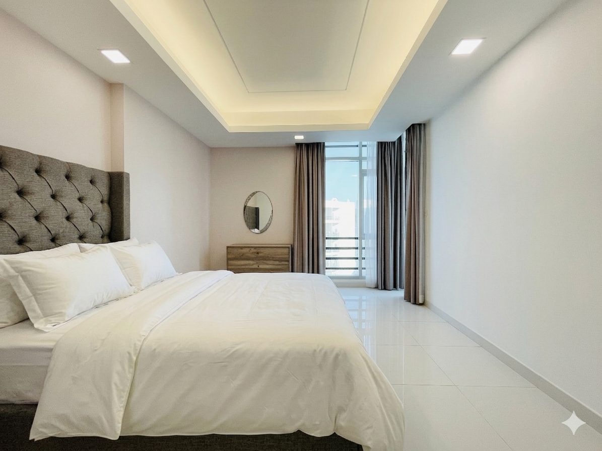 Two-Bedroom Apartment with Three Bathrooms