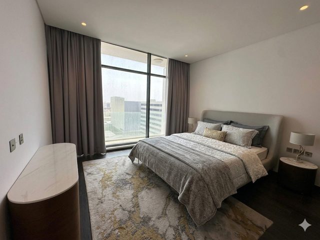 Two-Bedroom Apartment with Shared Pool and Gym
