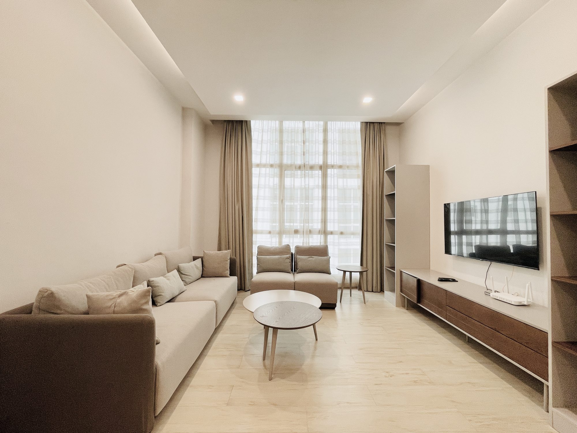 One Bedroom Apartment with Two Bathrooms