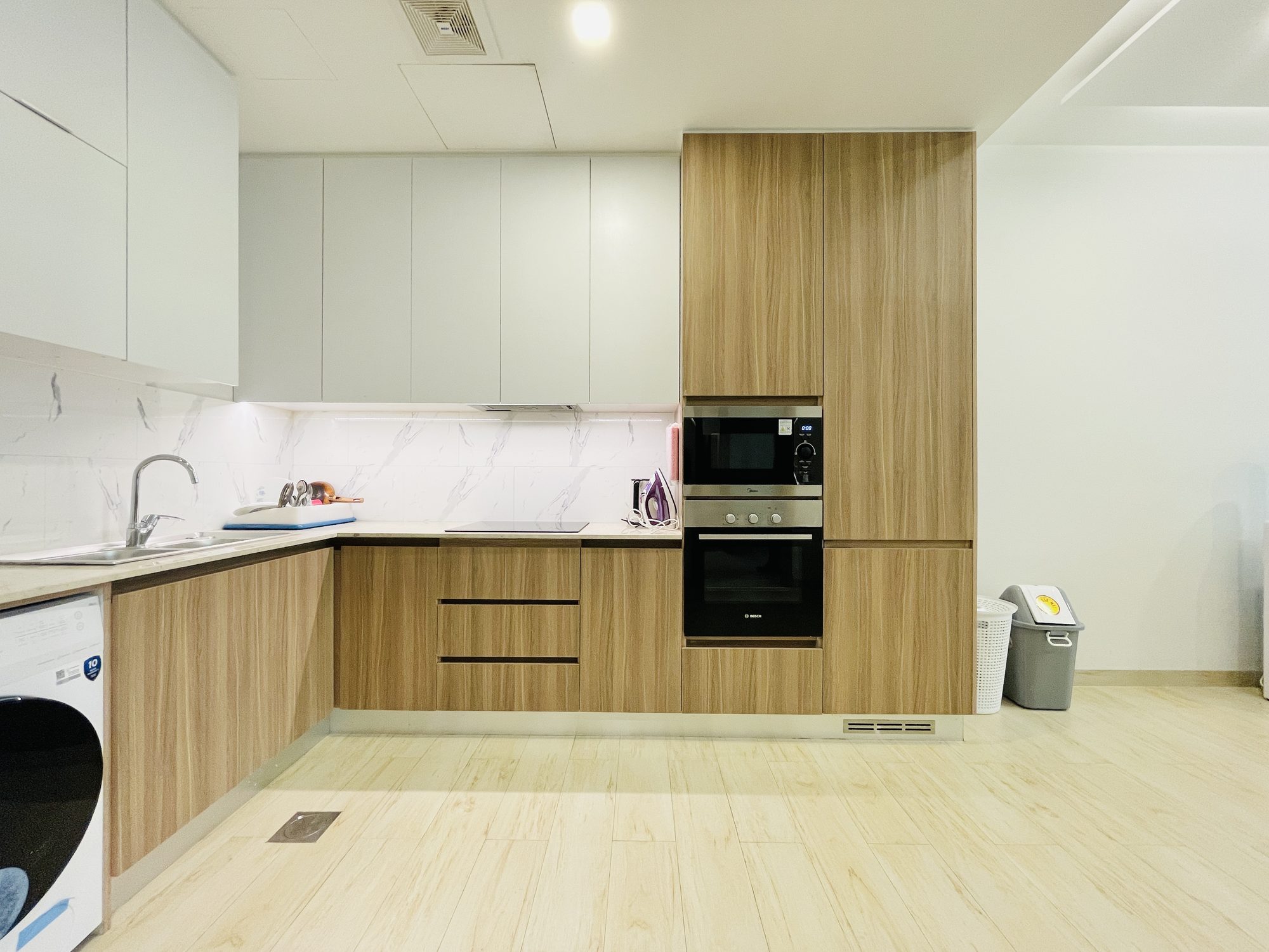 One Bedroom Apartment with Two Bathrooms