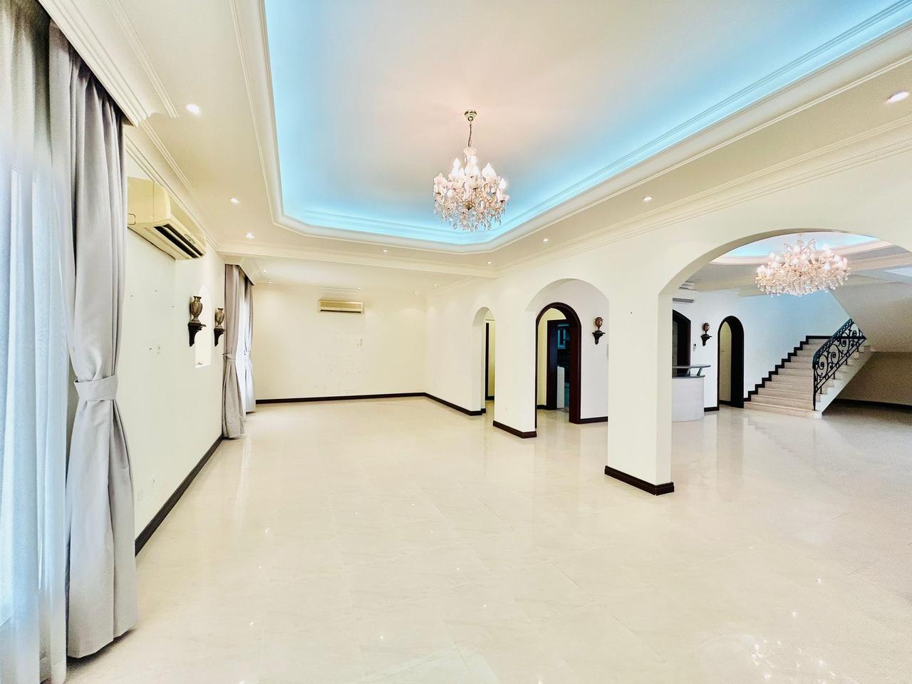 Six Bedroom Villa with Private Pool