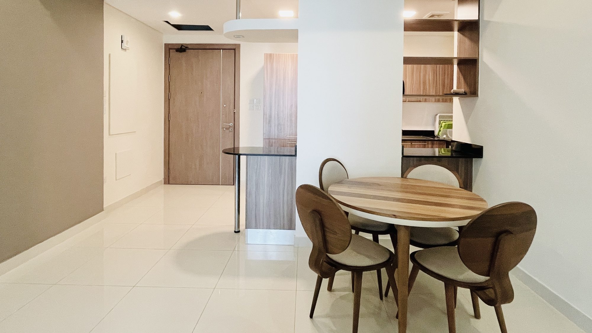 Two Bedroom Apartment with Three Bathrooms