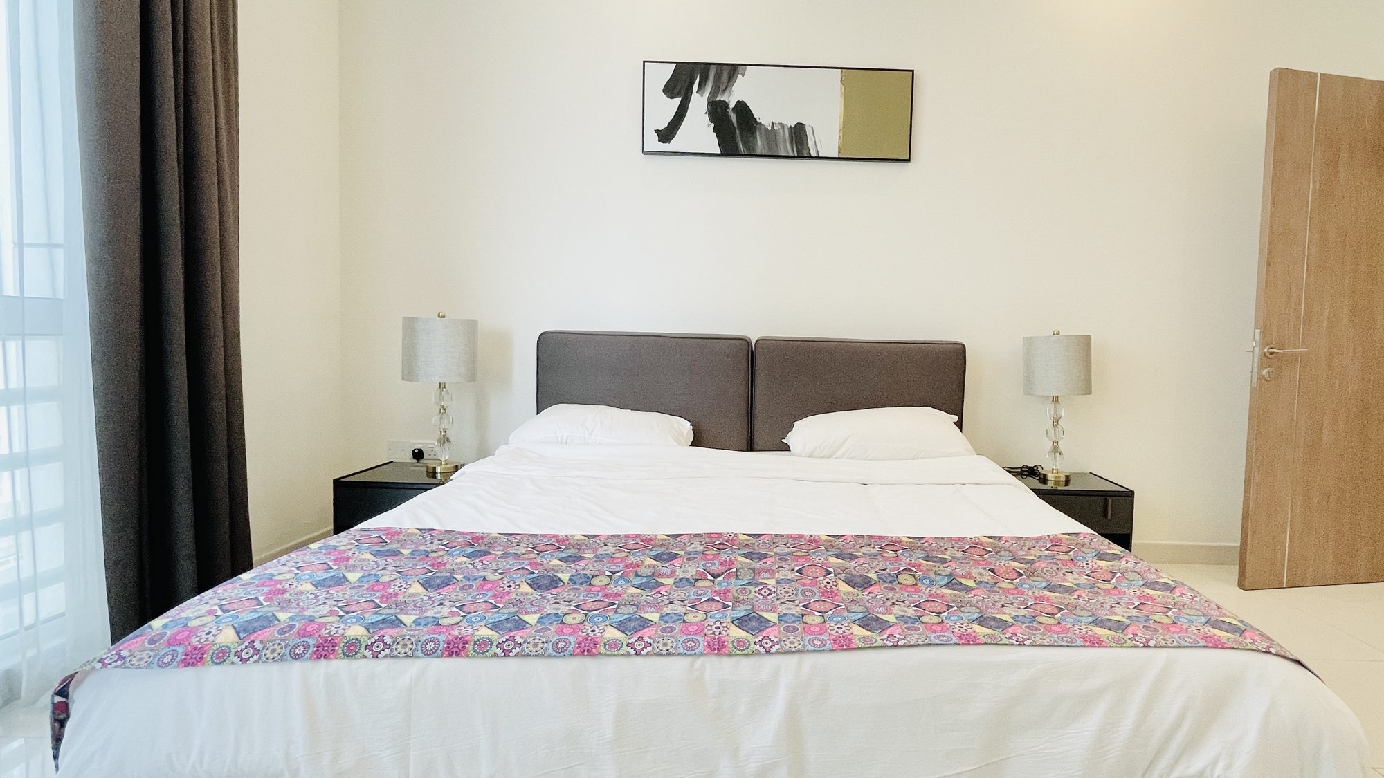 Two Bedroom Apartment with Three Bathrooms
