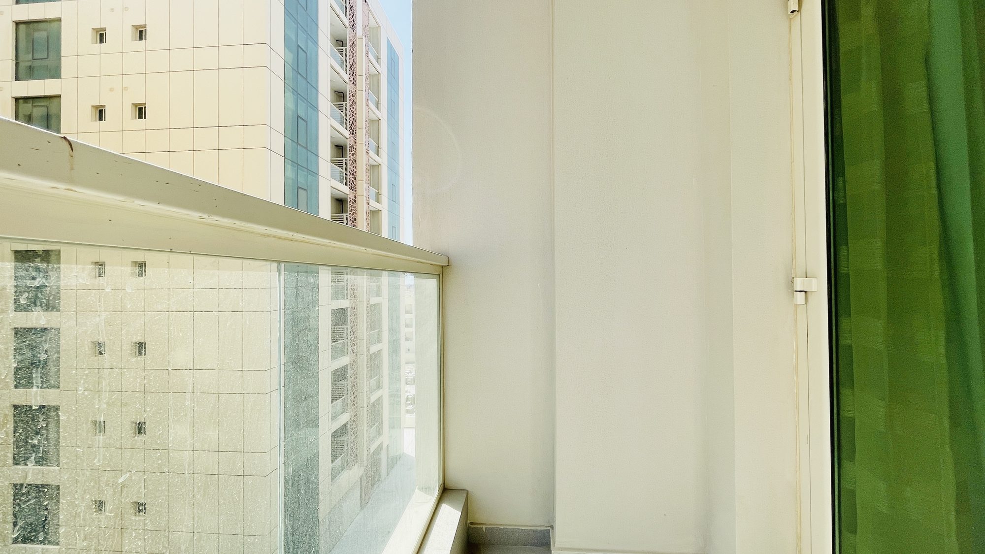 Two-Bedroom Apartment with Gym and Pool Access