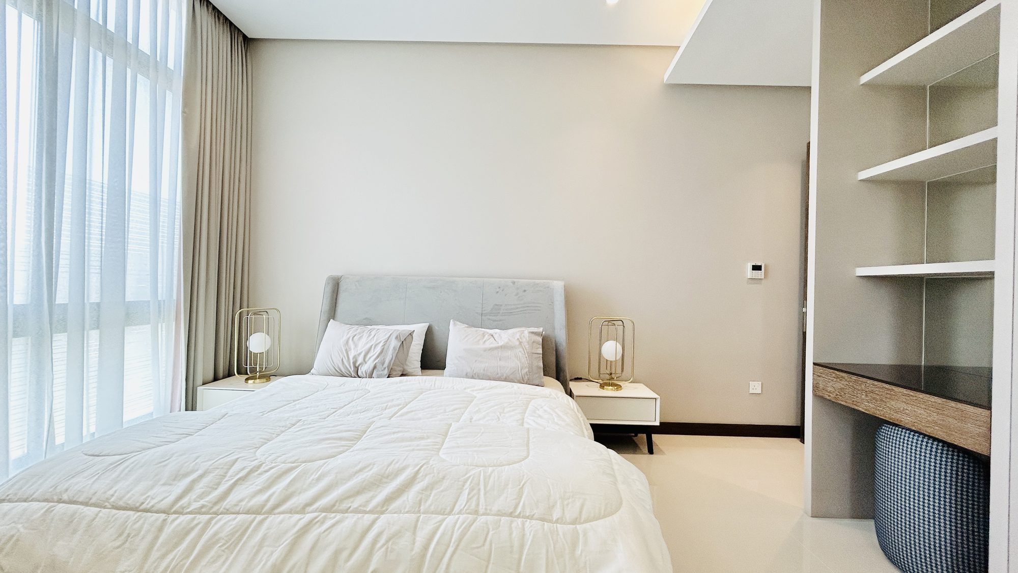 Three-Bedroom Apartment with Four Bathrooms