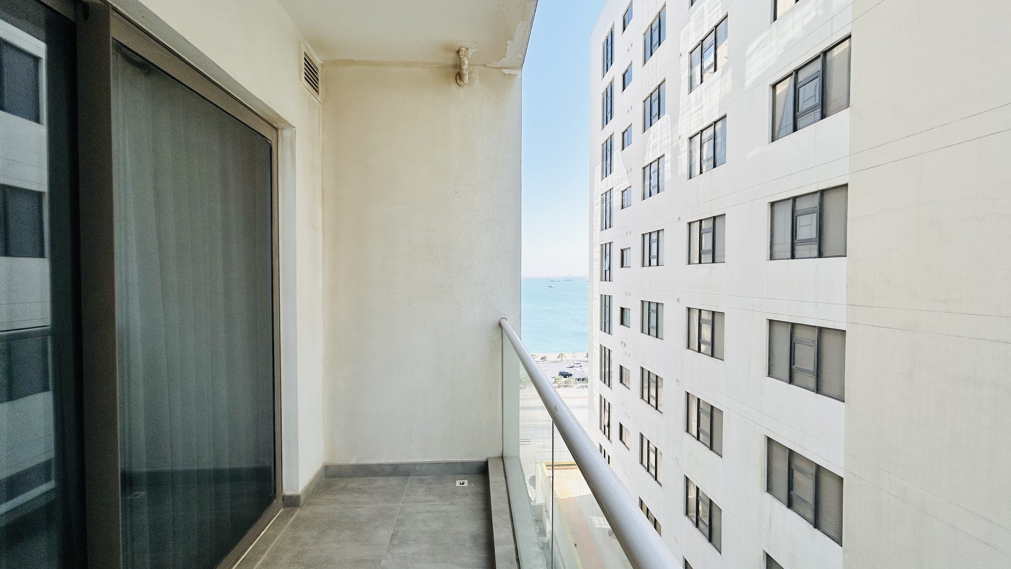 1-Bedroom Apartment with Water Views and Pool