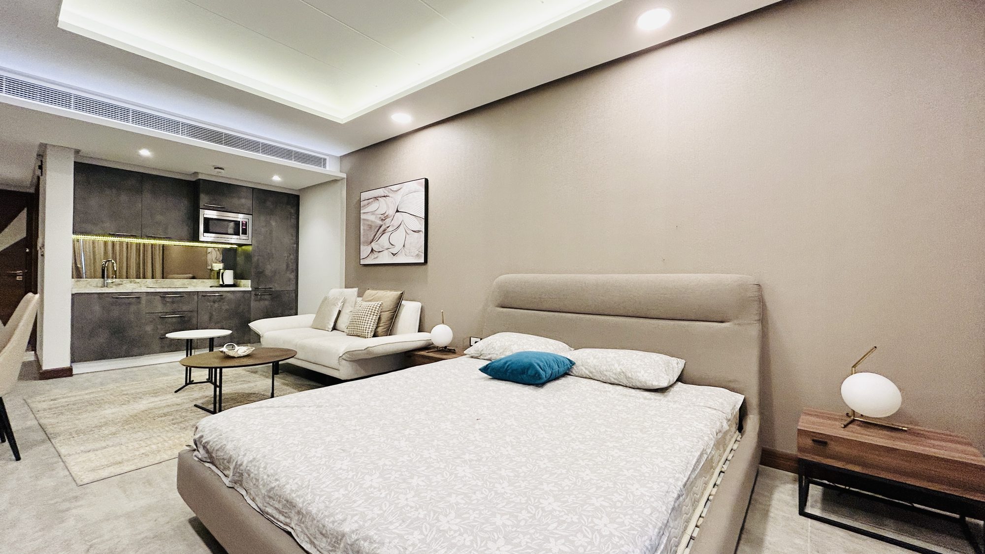 1-Bedroom Apartment with Water Views and Pool