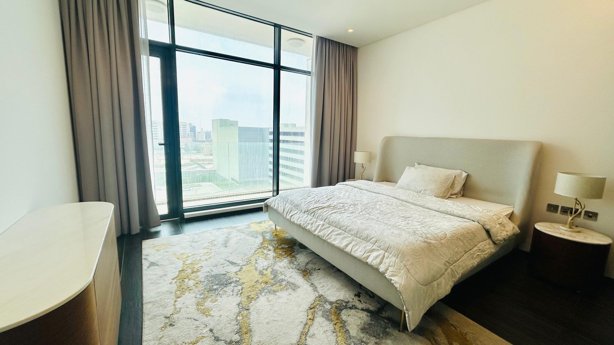 One Bedroom Apartment with Two Bathrooms
