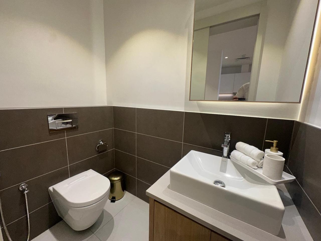 One Bedroom Apartment with Dual Bathrooms