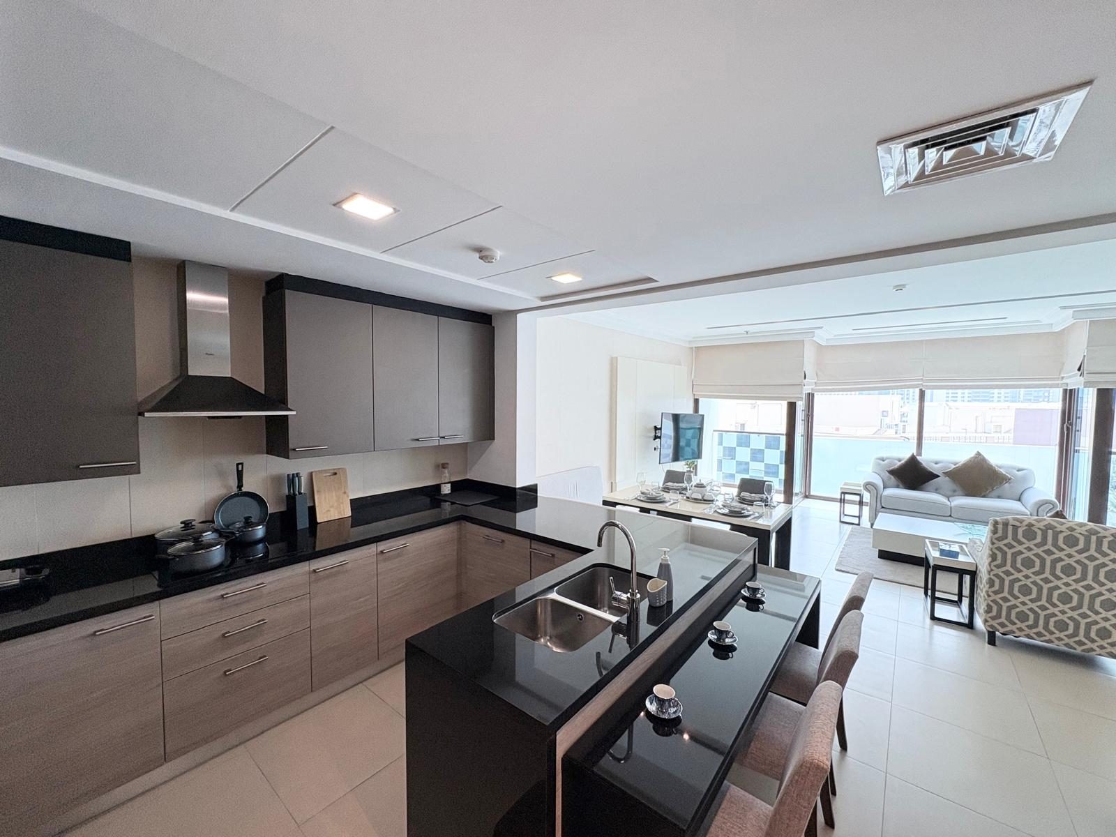 2 Bedroom Apartment with Water Views