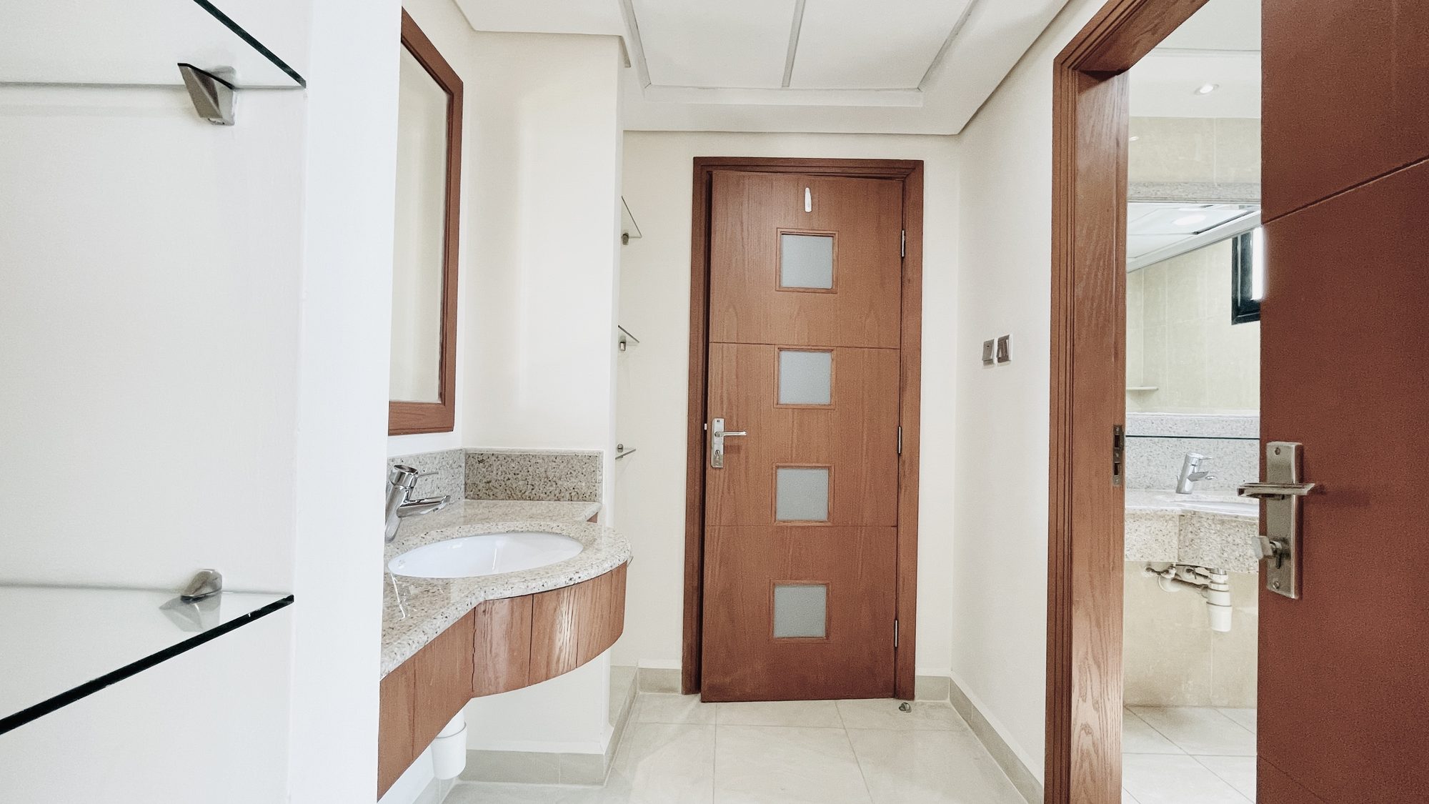 Four-Bedroom Apartment, 140 sqm, Fully Furnished