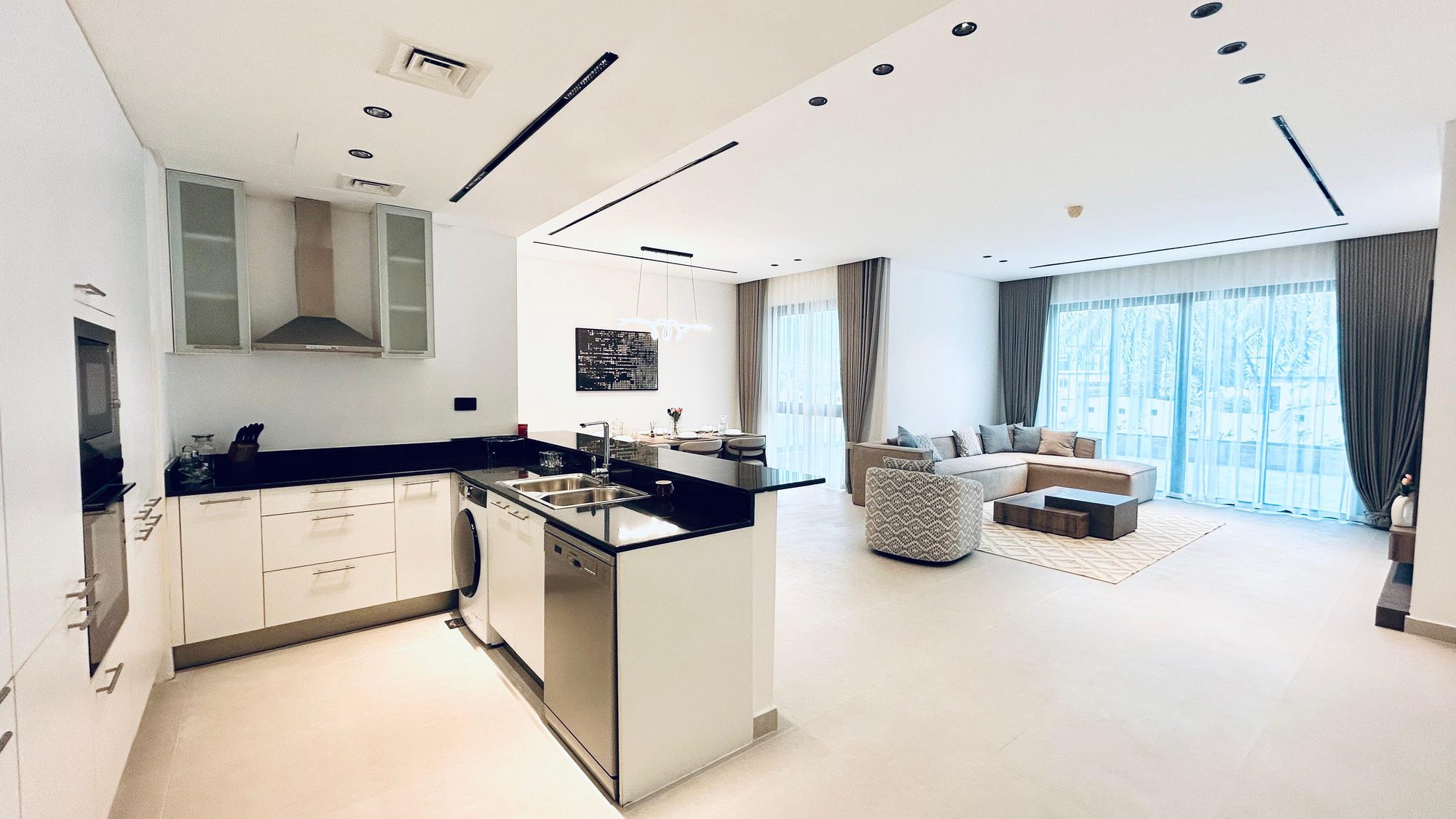 Two-Bedroom Fully-Furnished Apartment, 258 Sqm