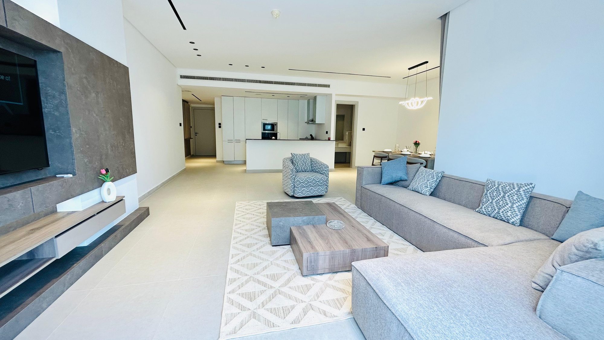 Two-Bedroom Fully-Furnished Apartment, 258 Sqm