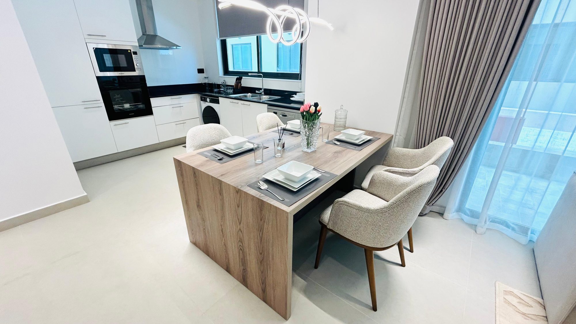 One-Bedroom Apartment, 158sqm, Fully Furnished