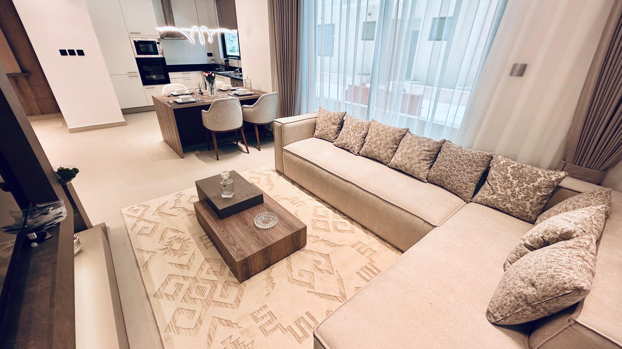 One-Bedroom Apartment, 158sqm, Fully Furnished
