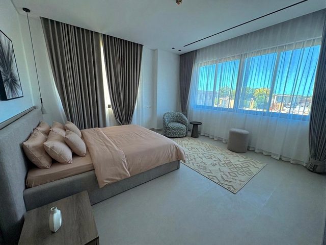 One-Bedroom Apartment with Water Views