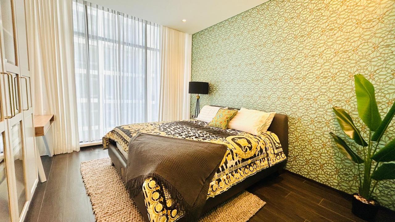 2-Bedroom Apartment with Water Views