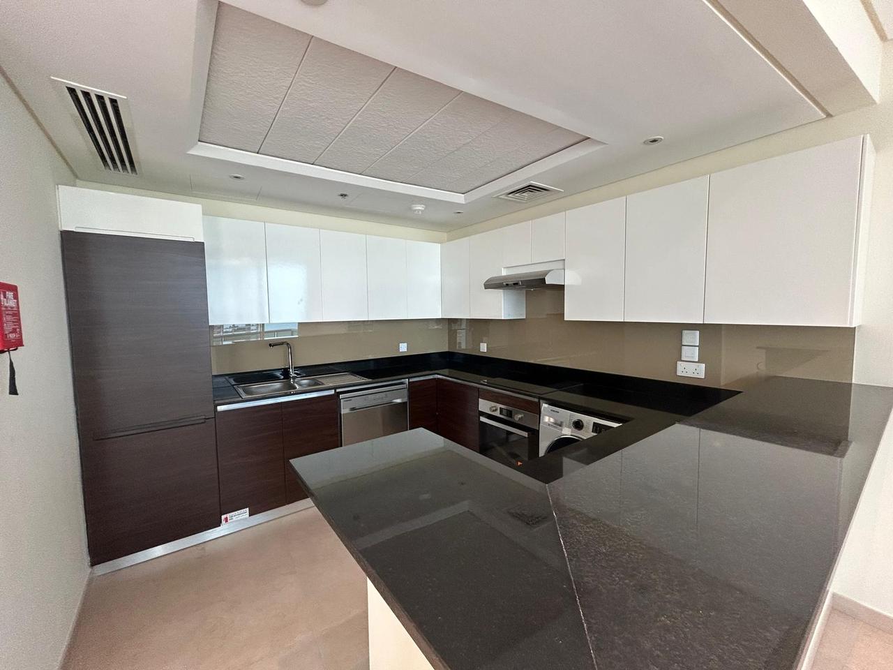 2 Bedroom Apartment with Water Views