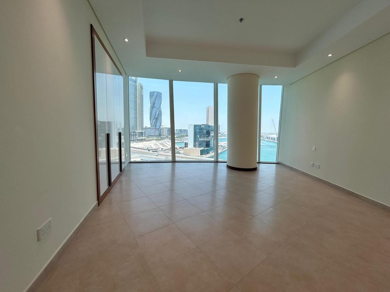 2 Bedroom Apartment with Water Views