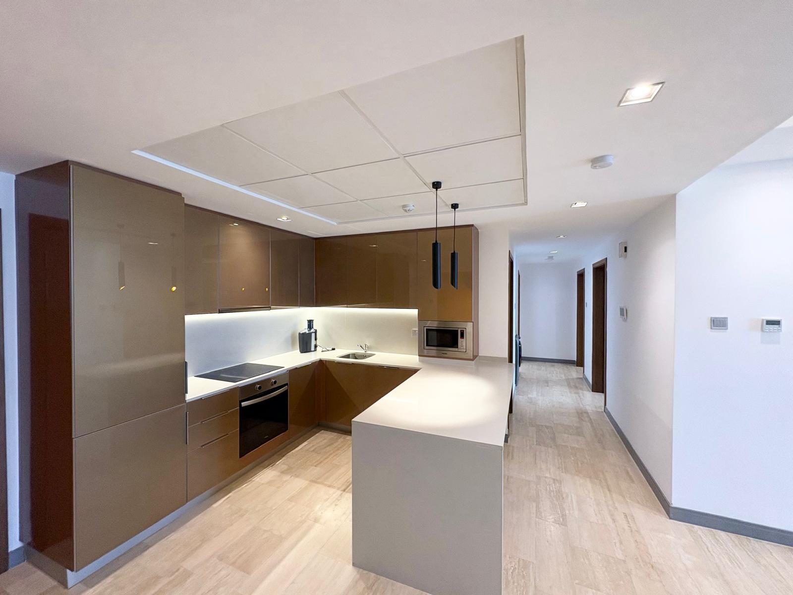 3 Bedroom Apartment with Water Views
