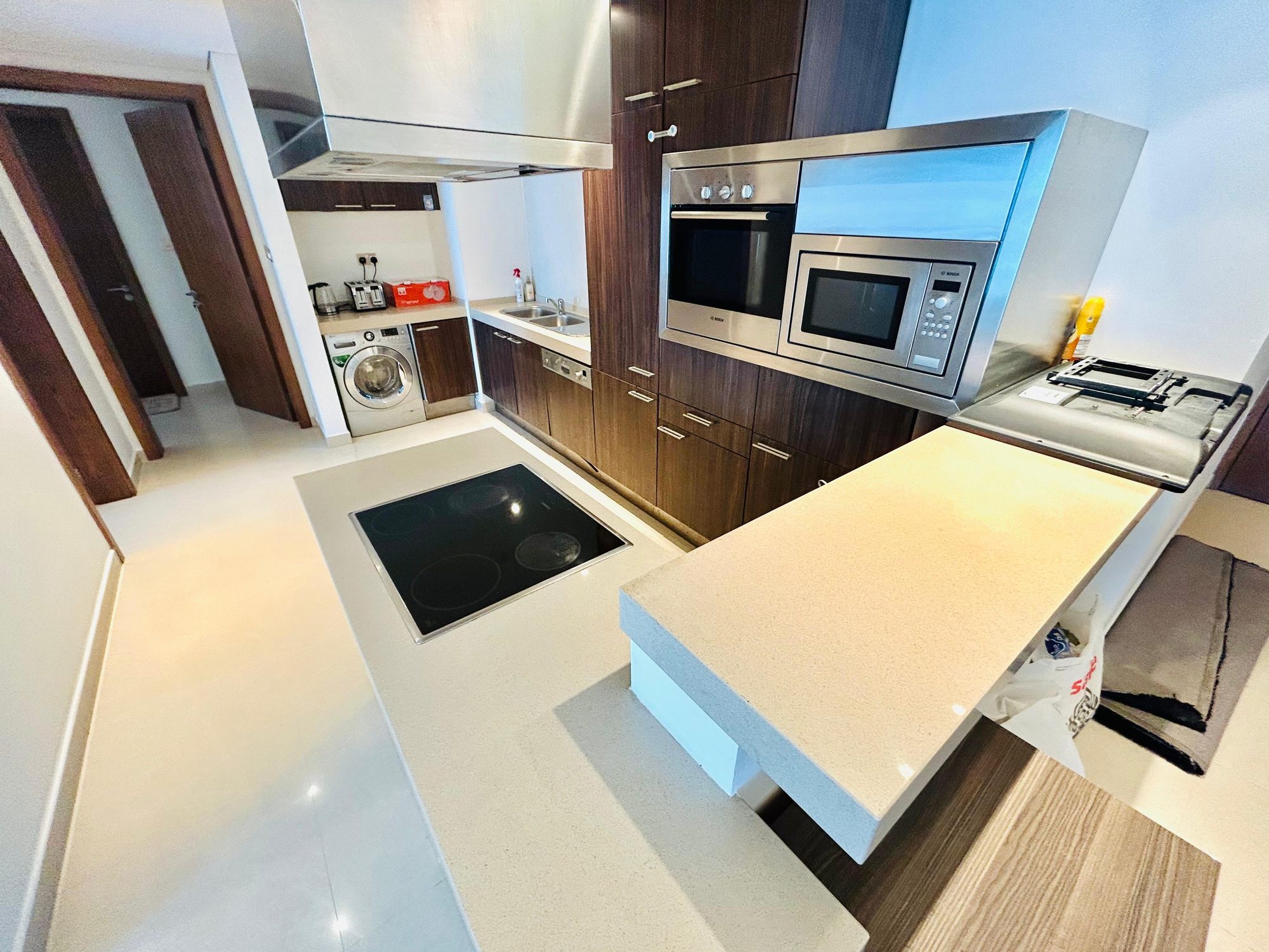 Two-Bedroom Apartment with Gym and Maid Service