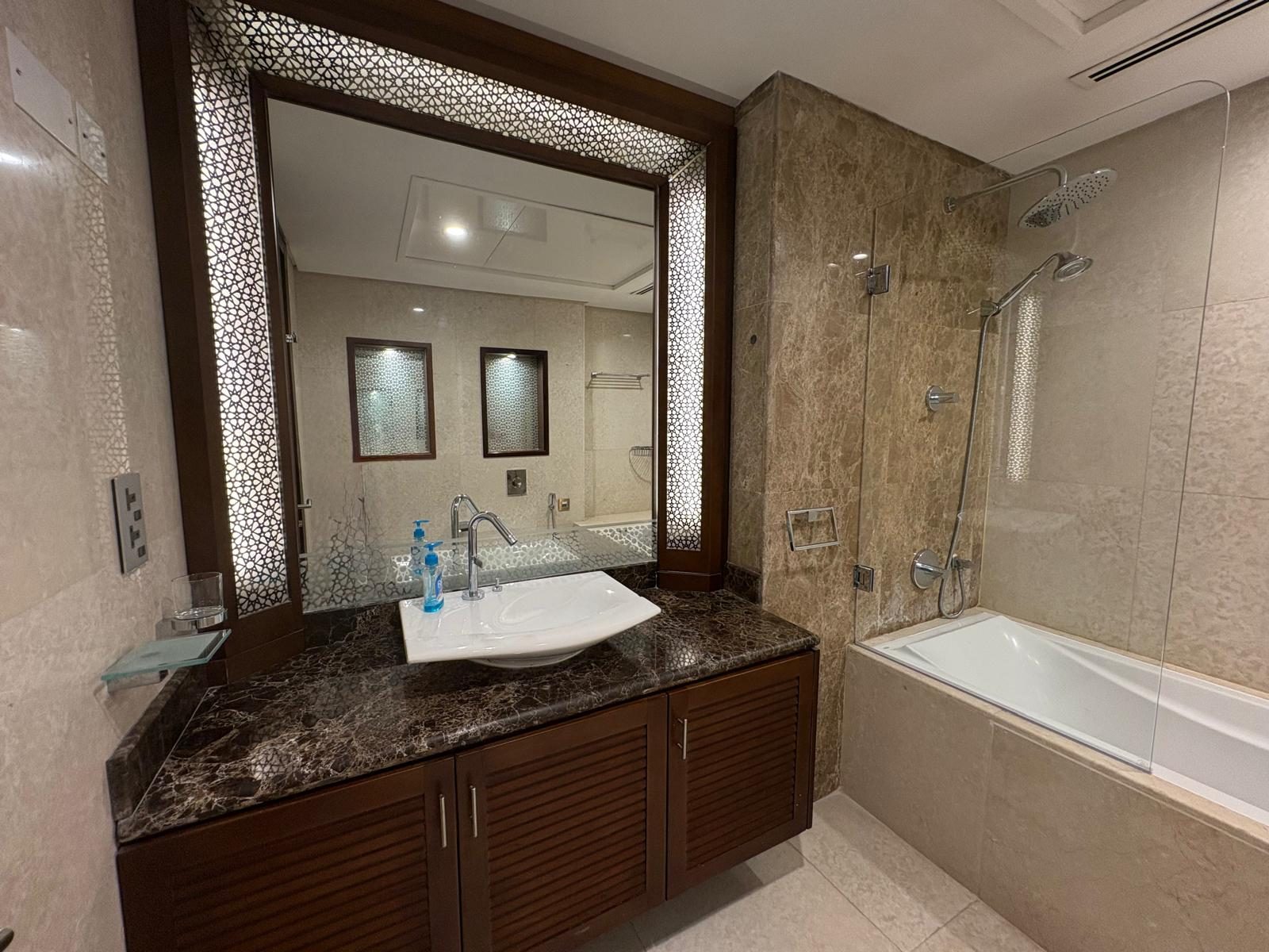 One-Bedroom Apartment, 98 sqm, Two Bathrooms