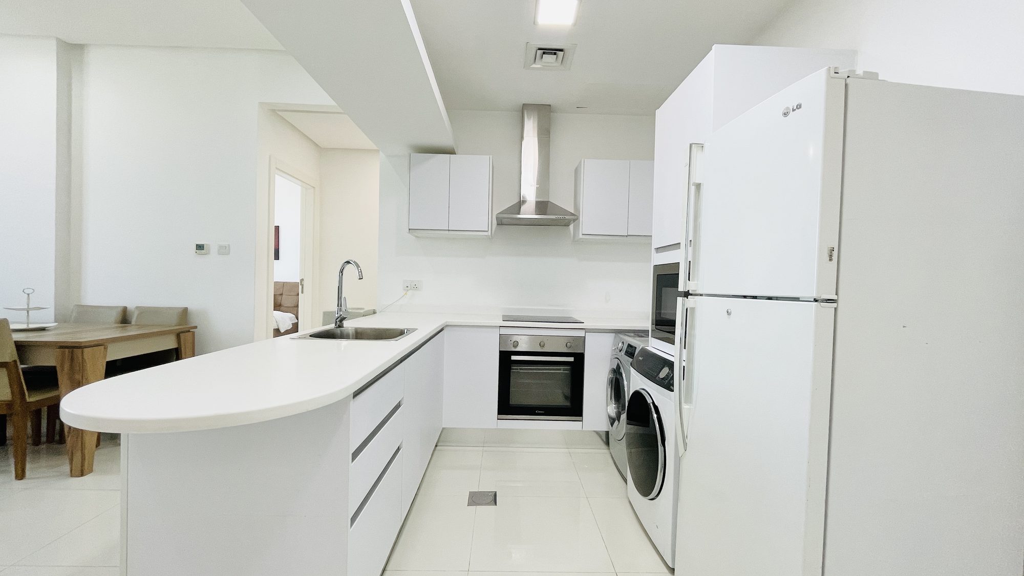 One-Bedroom Apartment with Dual Bathrooms