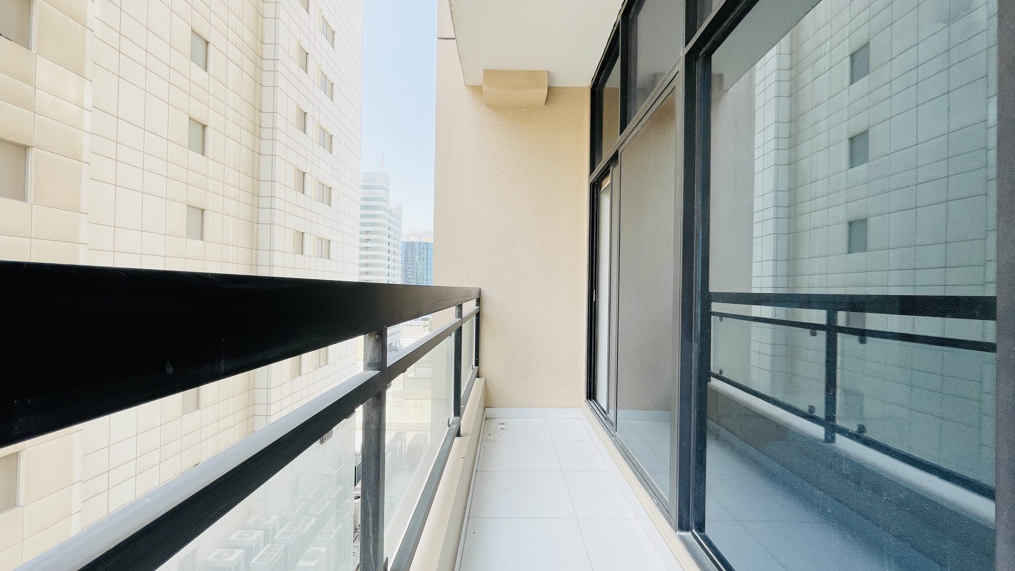 Two-Bedroom Apartment with Pool and Gym Access