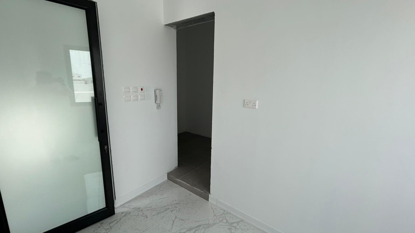 Four Bedroom Villa with Five Bathrooms