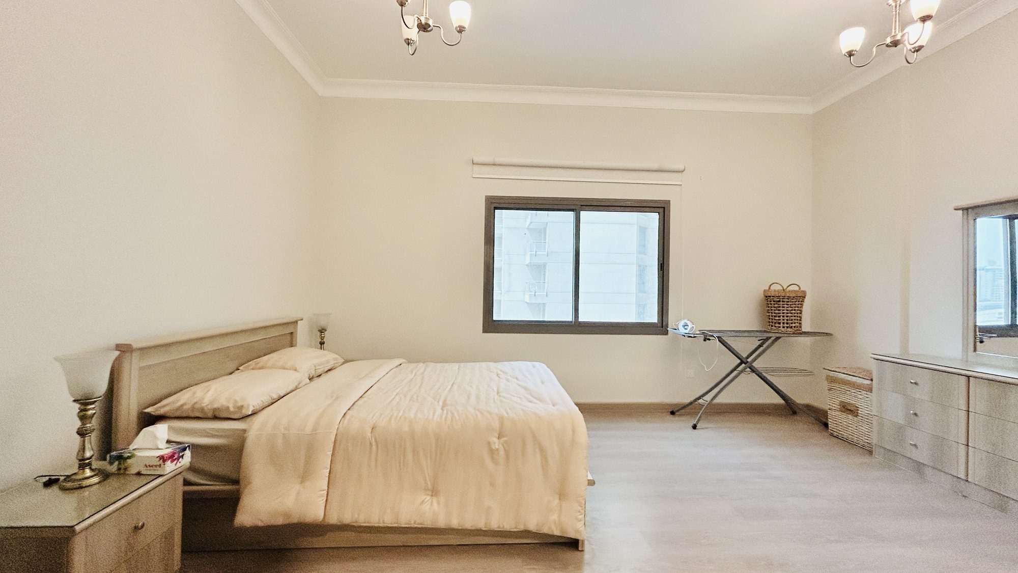 Two-Bedroom Apartment with Pool and Gym Access