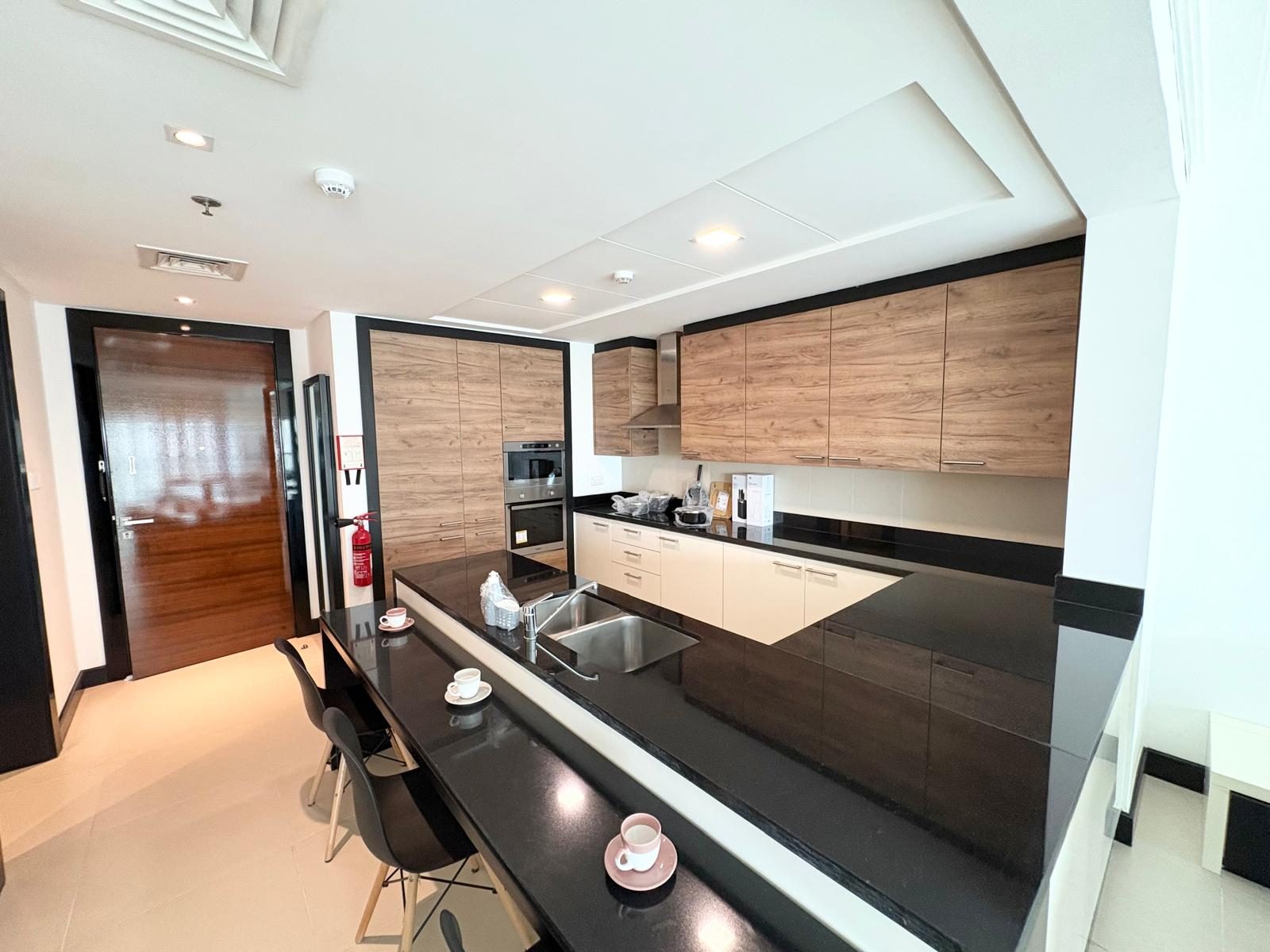 Two-Bedroom Apartment with Pool and Gym Access